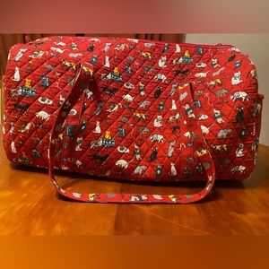 Vera Bradley Large Traveler Duffel In Holiday Cats